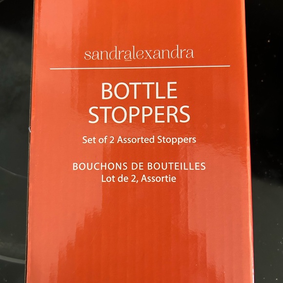 Set of 2 Bottle Stoppers - Picture 3 of 5